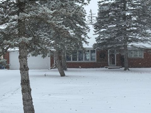 Photo of 9601 S Shepard Ave, Oak Creek, WI 53154 (MLS # 1947575)
