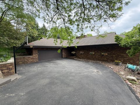N1961 Hickory Ln, Shelby, WI 54601 - MLS#: 1918454