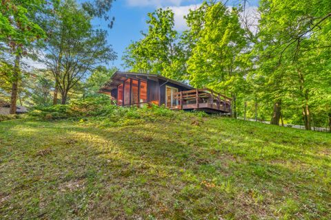 Photo of N2335 Main Rd, Linn, WI 53147 (MLS # 1952462)