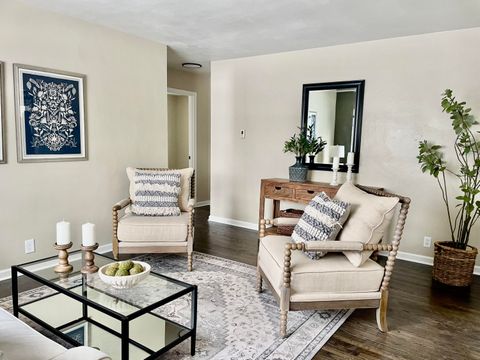 4872 N 63rd St, Milwaukee, WI 53218 - #: 1947399