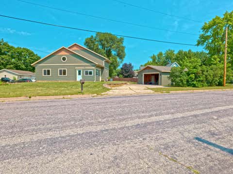 Photo of 1627 N Salem Rd, La Crosse, WI 54603 (MLS # 1974539)