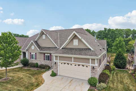 Photo of 2210 Kayla Dr, Waukesha, WI 53188 (MLS # 1972898)