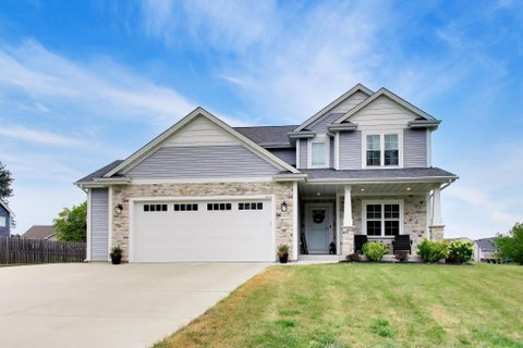 Photo of 2011 47th Ave, Kenosha, WI 53144 (MLS # 1975917)