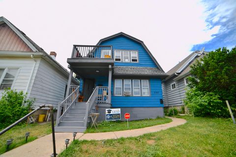 Photo of 5047 N 31st St, Milwaukee, WI 53209 (MLS # 1967377)