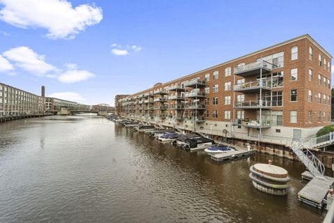 130 S Water St, Milwaukee, WI 53204 - #: 1933412