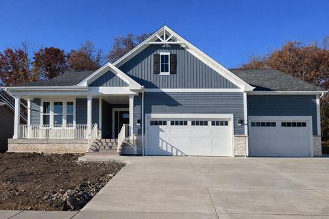 Photo of 528 Kiddle Ln, Union Grove, WI 53182 (MLS # 1957123)