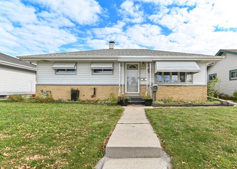 Photo of 6646 S 20th St, Milwaukee, WI 53221 (MLS # 1986646)
