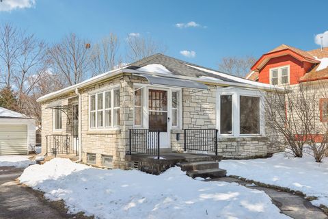 Photo of 311 N 66th St, Milwaukee, WI 53213 (MLS # 1954676)