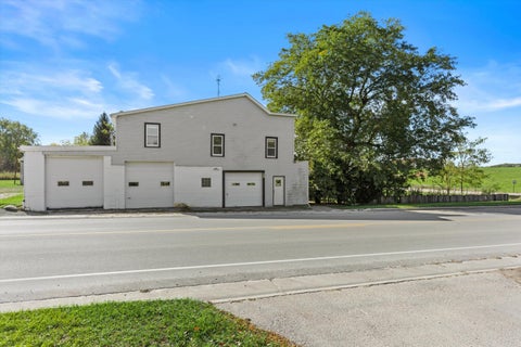 Photo of 8923 North Ave, Centerville, WI 53015 (MLS # 1985547)