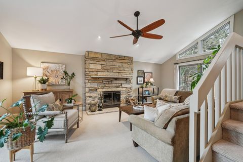 Photo of W332S4375 Saddleback Dr, Genesee, WI 53118 (MLS # 1944106)