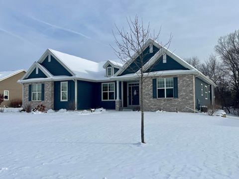 Photo of W212N6064 Legacy Trl, Menomonee Falls, WI 53051 (MLS # 1939820)