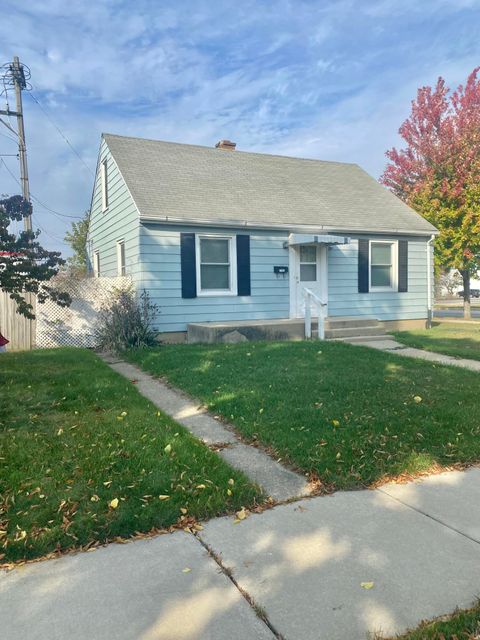 Photo of 7502 29th Ave, Kenosha, WI 53143 (MLS # 1939772)