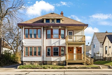 Photo of 1128 S 35th St, Milwaukee, WI 53215 (MLS # 1952221)