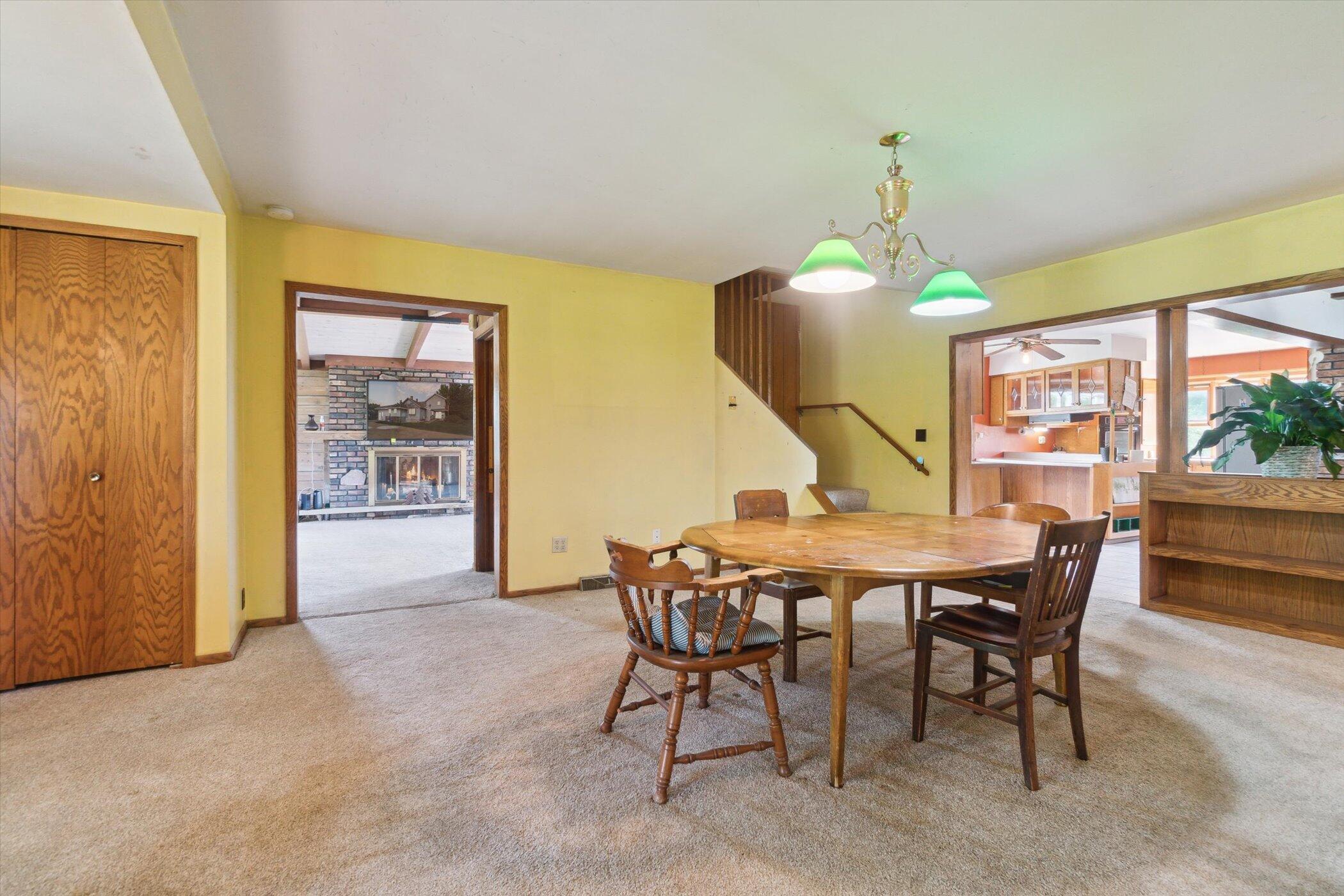 Lyons, Wisconsin 53105, United States, 4 Bedrooms Bedrooms, ,3 BathroomsBathrooms,Residential,Active,146115