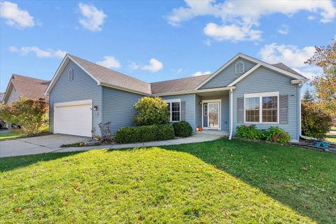 Photo of 983 W Walters St, Port Washington, WI 53074 (MLS # 1940629) Photo of 983 W Walters St, Port Washington, WI 53074 (MLS # 1940629)