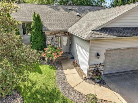 Photo of 210 Kenneda St, Holmen, WI 54636 (MLS # 1980117)