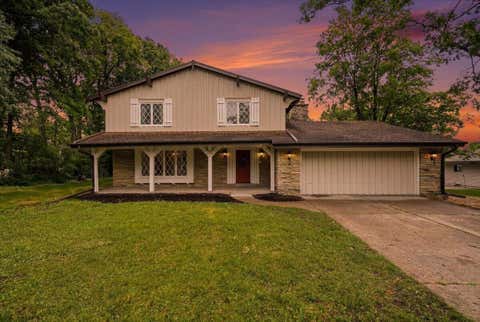 Photo of N85W17745 Ann Ave, Menomonee Falls, WI 53051 (MLS # 1968075)