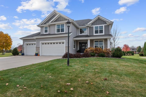 Photo of S88W19289 Timberbrook Dr, Muskego, WI 53150 (MLS # 1985247)