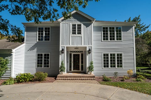 Photo of 4660 N 145th St, Brookfield, WI 53005 (MLS # 1983859)