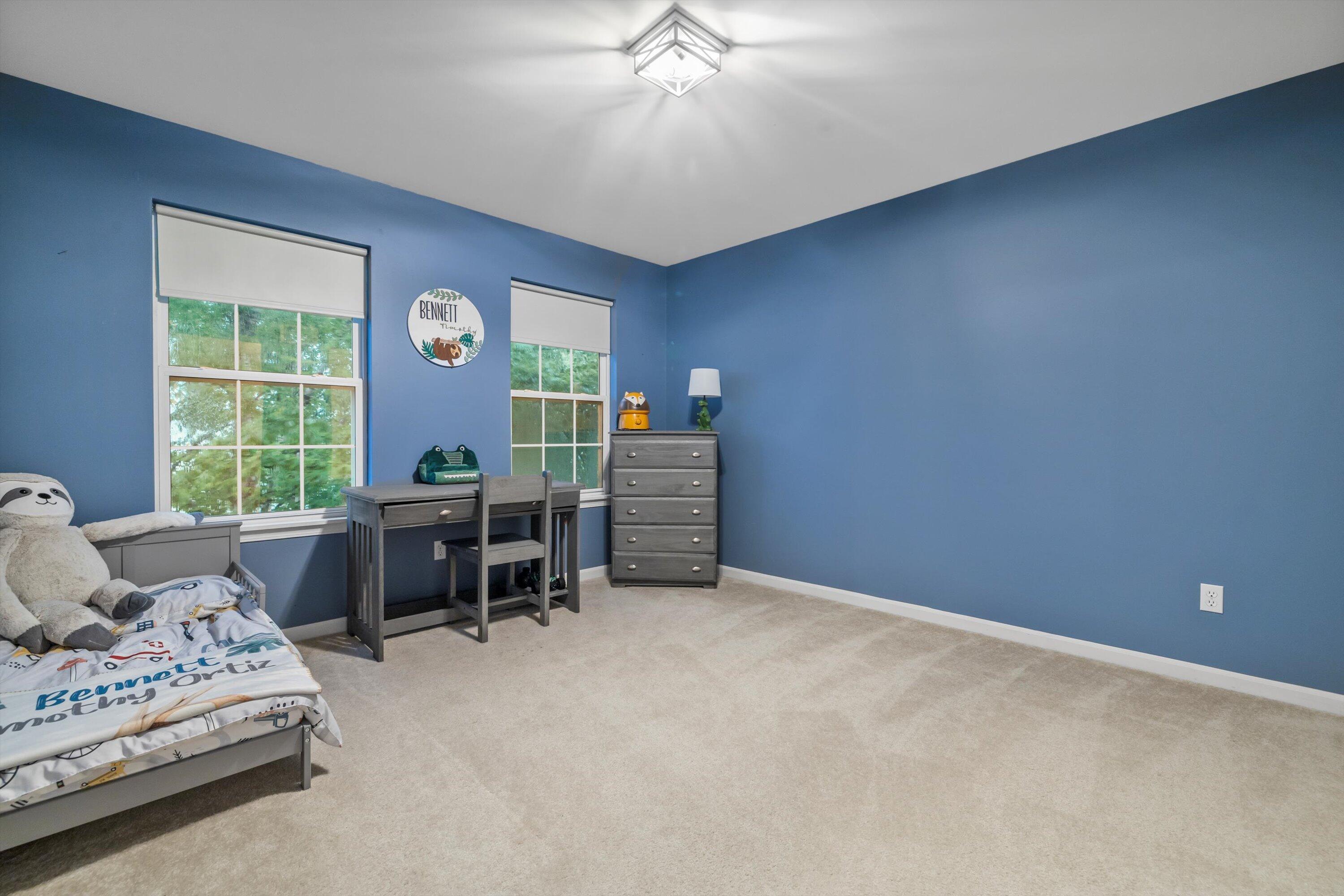 Kenosha, Wisconsin 53142, United States, 5 Bedrooms Bedrooms, ,4 BathroomsBathrooms,Residential,Active,192950