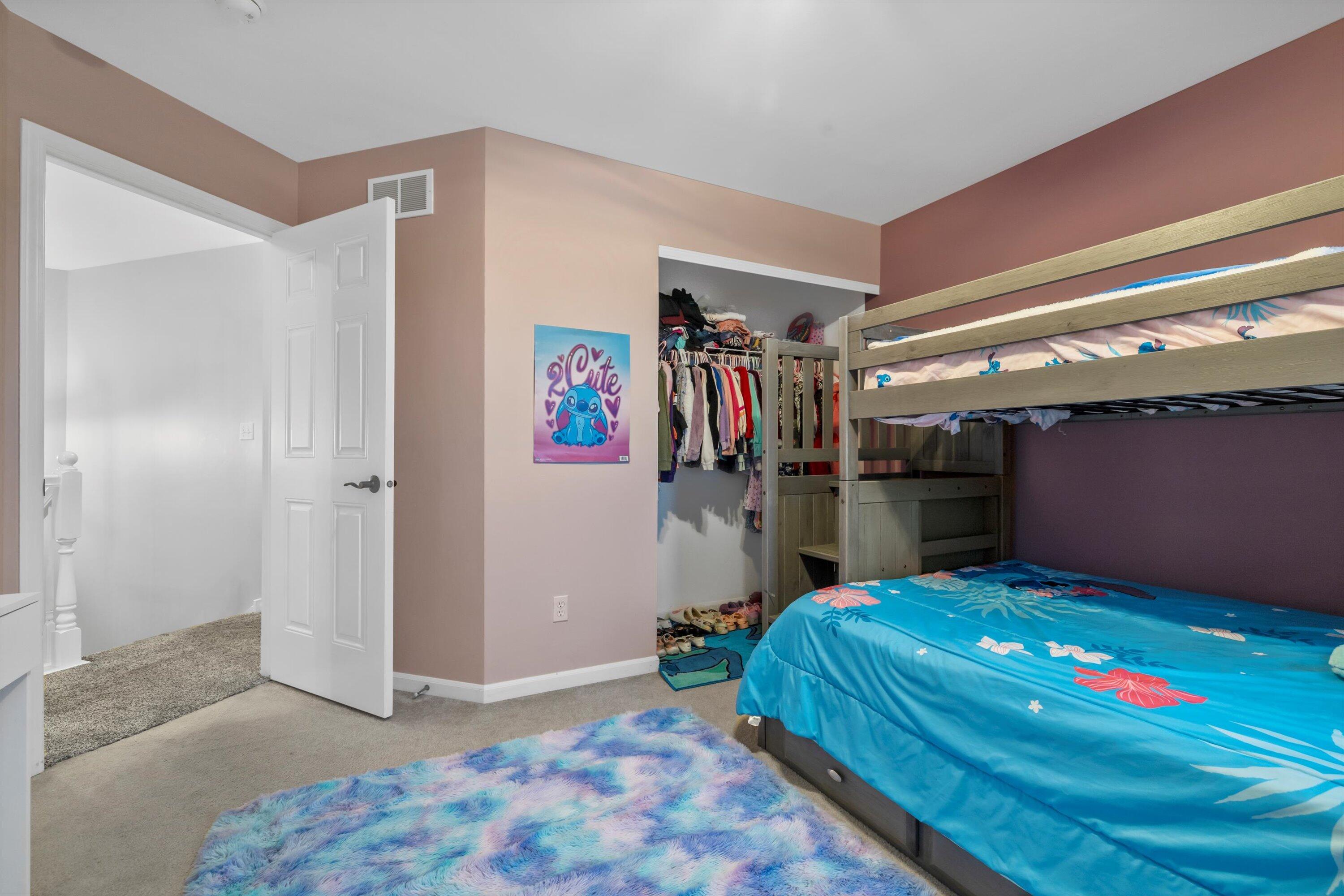 Kenosha, Wisconsin 53142, United States, 5 Bedrooms Bedrooms, ,4 BathroomsBathrooms,Residential,Active,192950