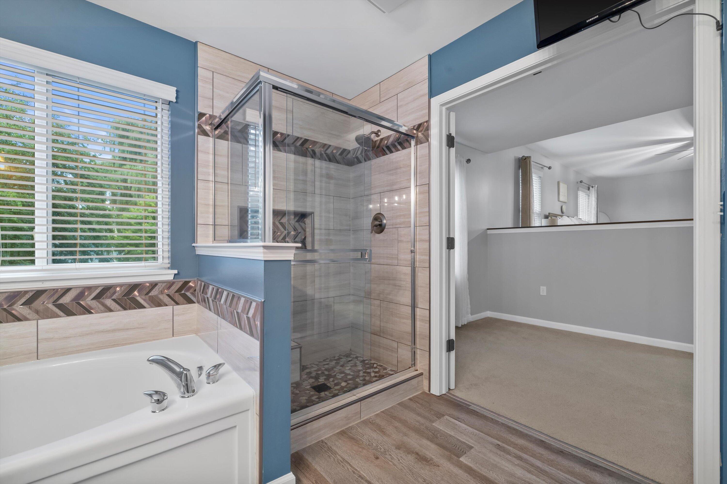 Kenosha, Wisconsin 53142, United States, 5 Bedrooms Bedrooms, ,4 BathroomsBathrooms,Residential,Active,192950