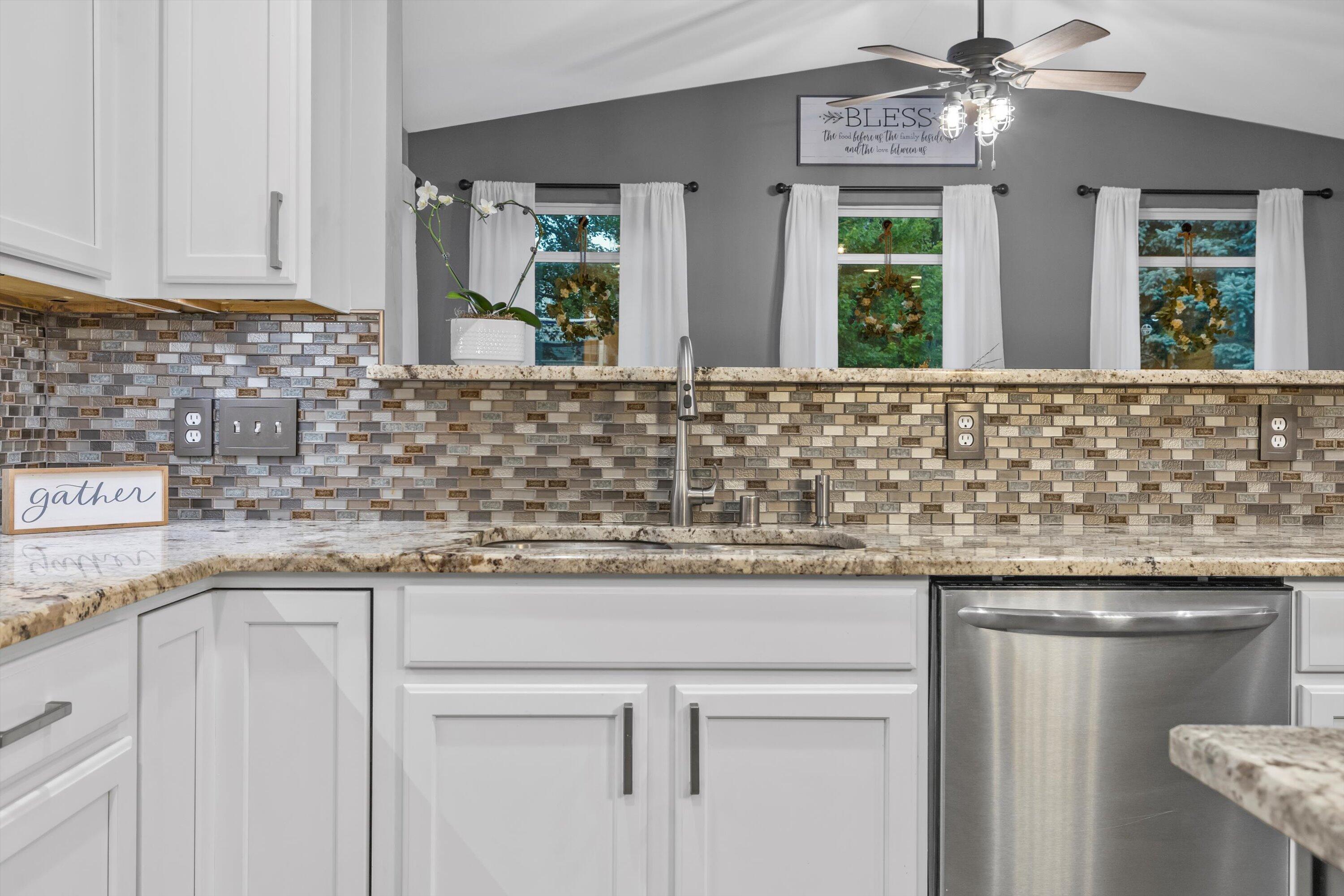 Kenosha, Wisconsin 53142, United States, 5 Bedrooms Bedrooms, ,4 BathroomsBathrooms,Residential,Active,192950