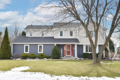 Photo of W173N5132 Mulberry Ln, Menomonee Falls, WI 53051 (MLS # 1954820)