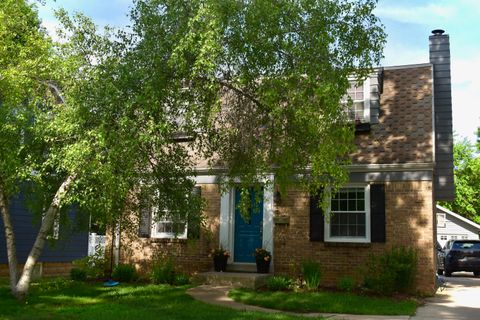 Photo of 4381 S Austin St, Milwaukee, WI 53207 (MLS # 1923496)