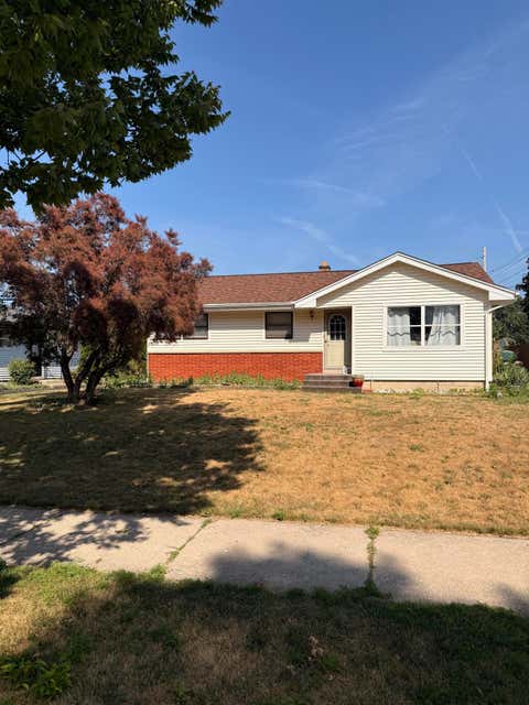 Photo of 2970 S 99th St, West Allis, WI 53227 (MLS # 1974212)