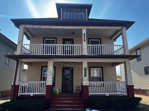 Photo of 2425 20 th St, Racine, WI 53403 (MLS # 1953317)