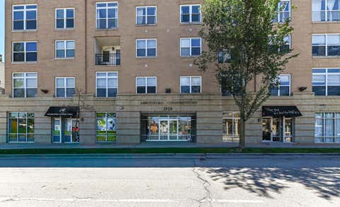 Photo of 1920 N Farwell Ave, Milwaukee, WI 53202 (MLS # 1968545)