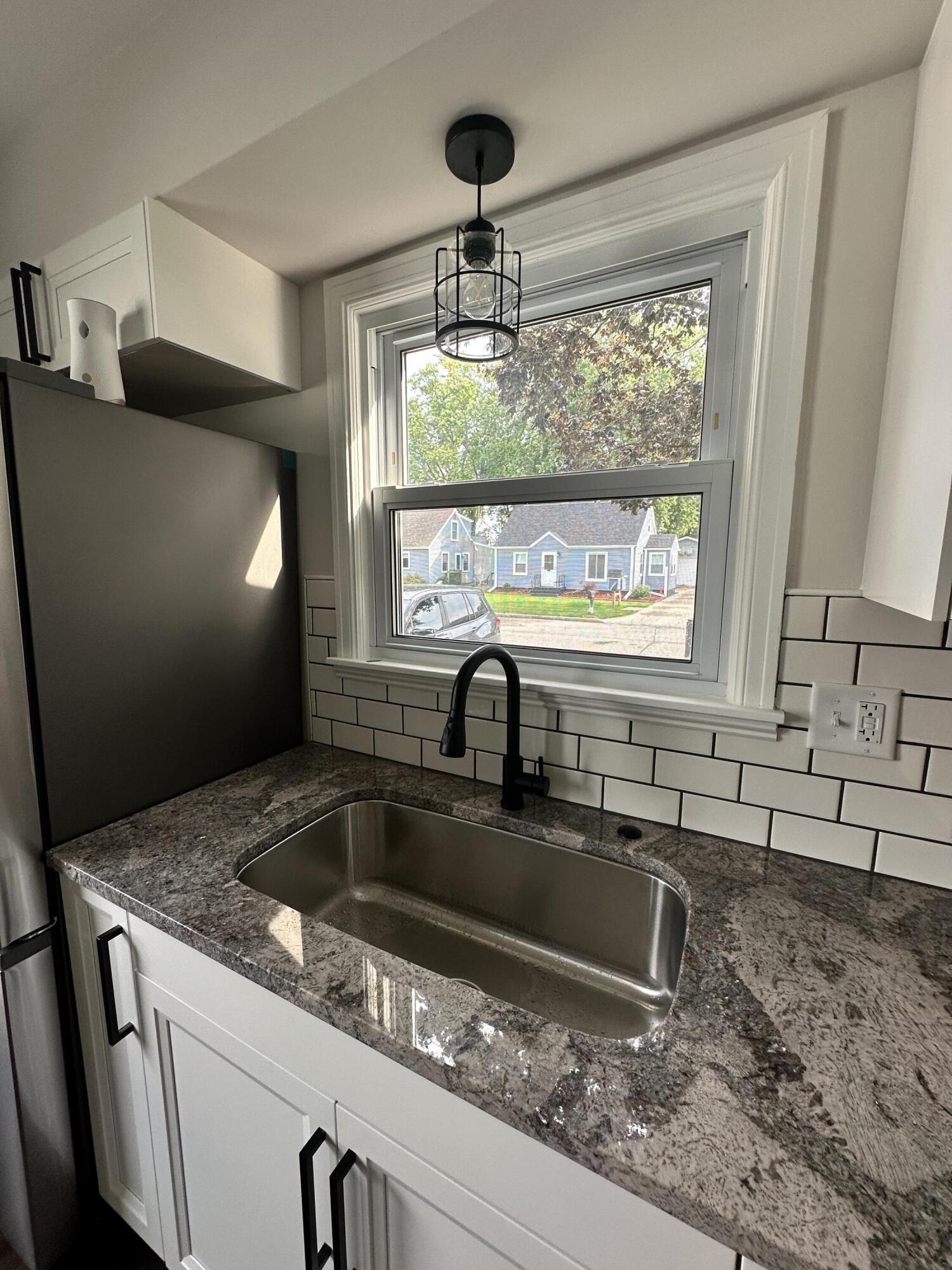 Mount Pleasant, Wisconsin 53403, United States, 4 Bedrooms Bedrooms, ,2 BathroomsBathrooms,Residential,Pending,203580