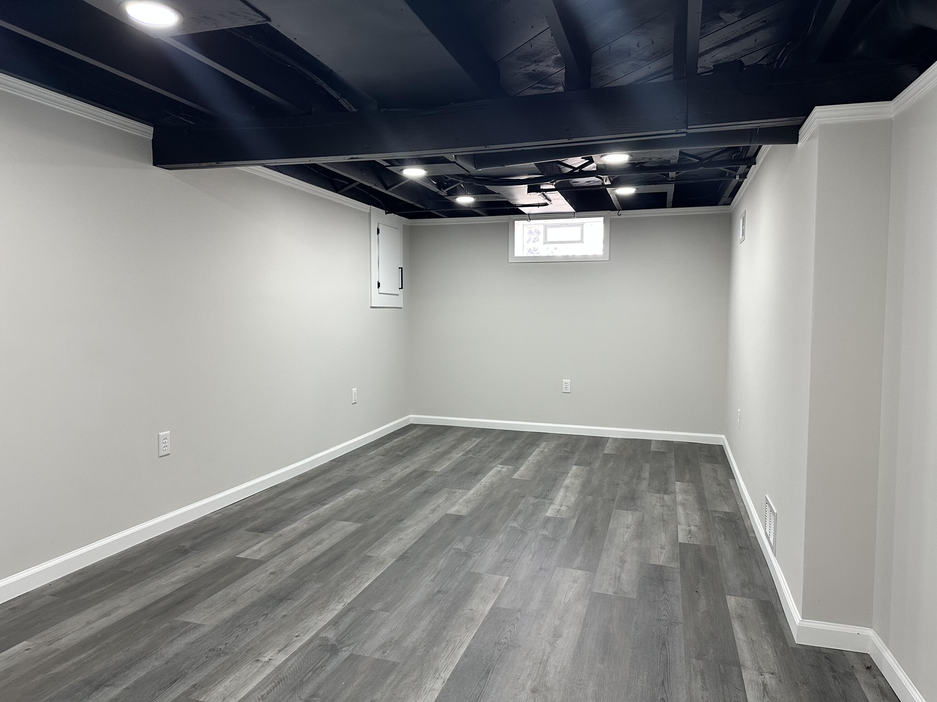 Mount Pleasant, Wisconsin 53403, United States, 4 Bedrooms Bedrooms, ,2 BathroomsBathrooms,Residential,Pending,203580