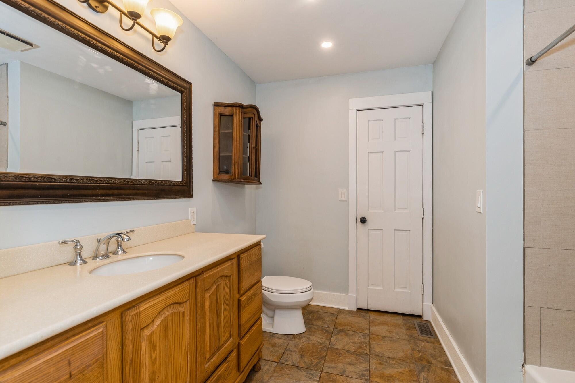Randall, Wisconsin 53105, United States, 3 Bedrooms Bedrooms, ,2 BathroomsBathrooms,Residential,Active,147310