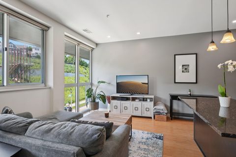 Photo of 1902 N Commerce St, Milwaukee, WI 53212 (MLS # 1927524)