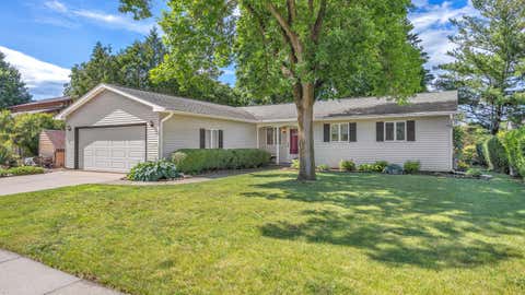 Photo of 1160 W 19th Ave, Oshkosh, WI 54901 (MLS # 1968121)