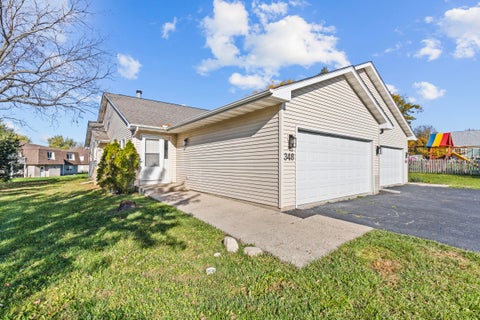 Photo of 348 Park View Dr, Darien, WI 53114 (MLS # 1986559)