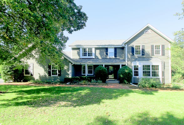 10205 N KENILWORTH CIR, MEQUON, WI 53092 - Image db61033c3da4cc992bf641efd88b3c2f/113358583