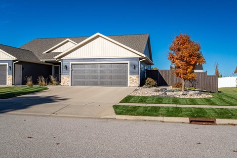 Photo of 1901 Prairie Pl, Holmen, WI 54636 (MLS # 1978388)