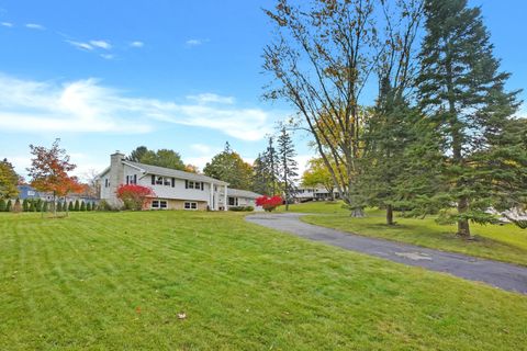 1620 Greenview Dr, Brookfield, WI 53045 - #: 1941991