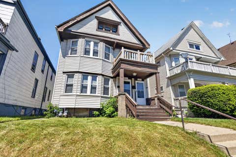 Photo of 2955-2957 N Holton St, Milwaukee, WI 53212 (MLS # 1965257)