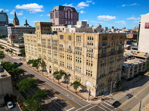 Photo of 270 E Highland Ave, Milwaukee, WI 53202 (MLS # 1967801)
