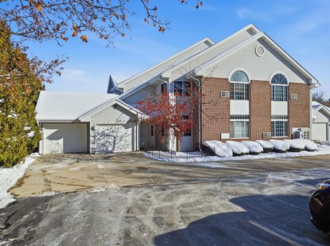 Photo of 761 Cherokee Path, Lake Mills, WI 53551 (MLS # 1945121)