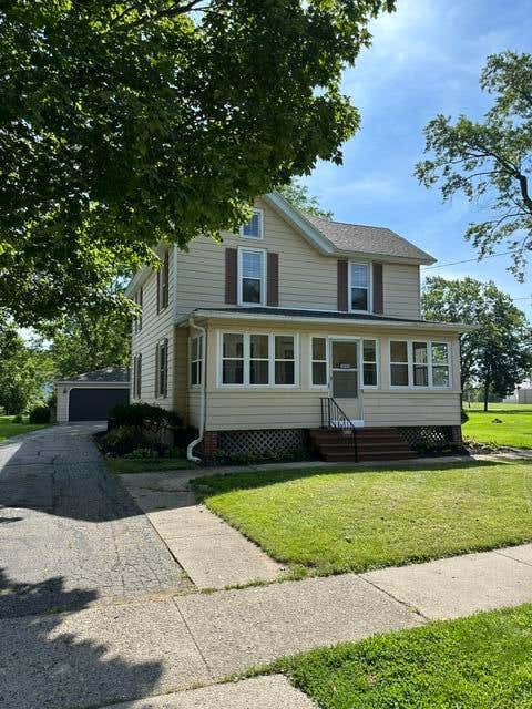 Photo of 1962 Beulah Ave, East Troy, WI 53120 (MLS # 1977681)