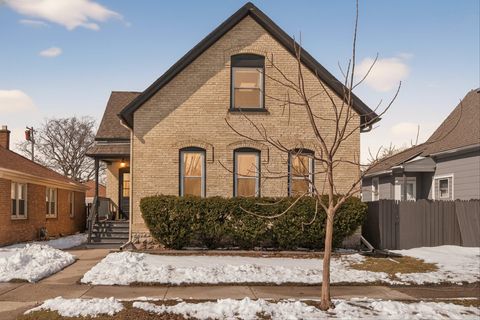 Photo of 2220 Green St, Racine, WI 53402 (MLS # 1954632)