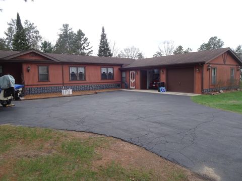 Photo of W5643 Buckhorn Dr, Germantown, WI 53950 (MLS # 1959405)