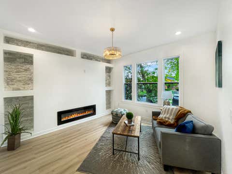 Photo of 1431 N 22nd St, Milwaukee, WI 53205 (MLS # 1975804)