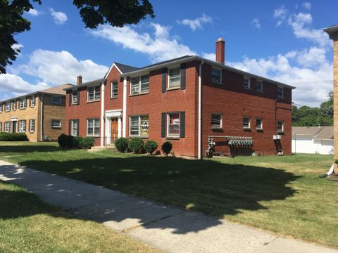 Photo of 4934 W Forest Home Ave, Milwaukee, WI 53219 (MLS # 1955078)