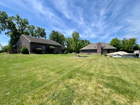 Photo of 1909 S Britton Rd, Dover, WI 53139 (MLS # 1964937)